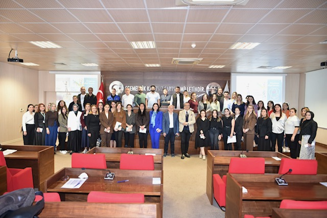 SARIÇAM İLÇE BELDİYEMİZLE ETKİLİ İLETİŞİM ve MOTİVASYON EĞİTİMİ